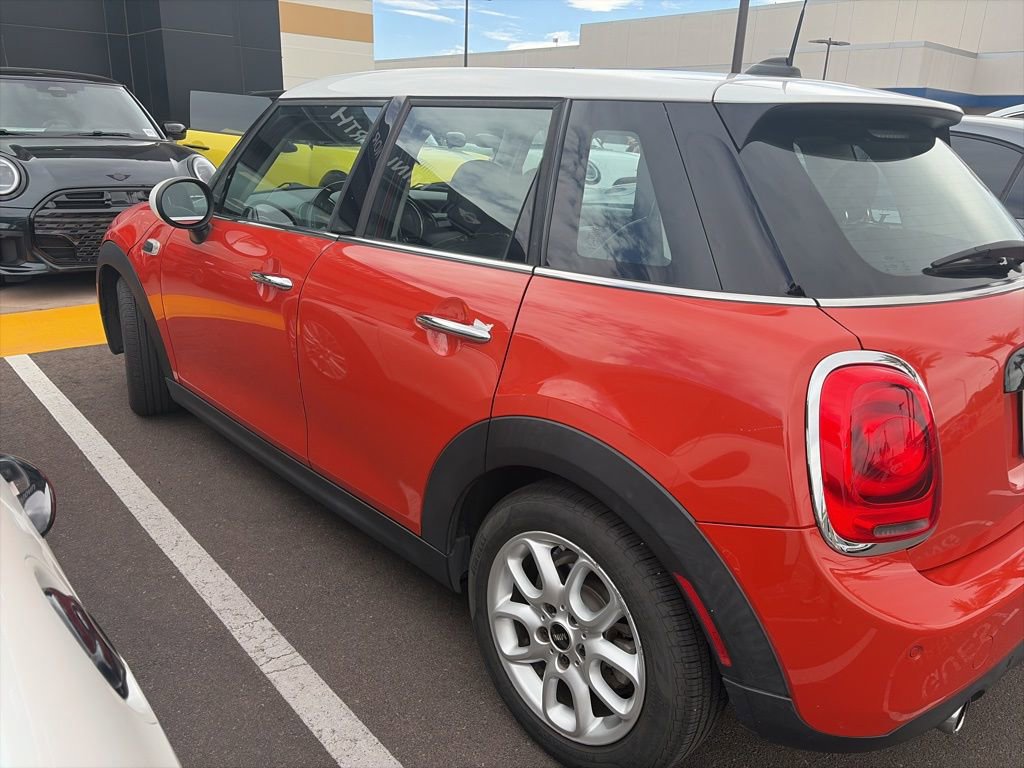 Used 2019 MINI Cooper 4-Door Hardtop FWD image 4