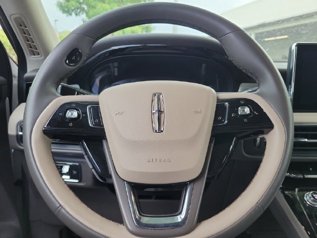 Certified 2022 Lincoln Corsair FWD image 17