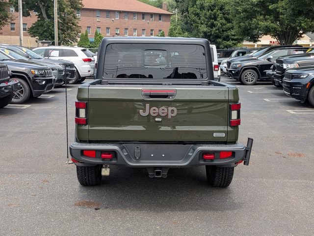 Certified 2022 Jeep Gladiator Overland w/ Popular Equipment Package AWD/4WD image 4