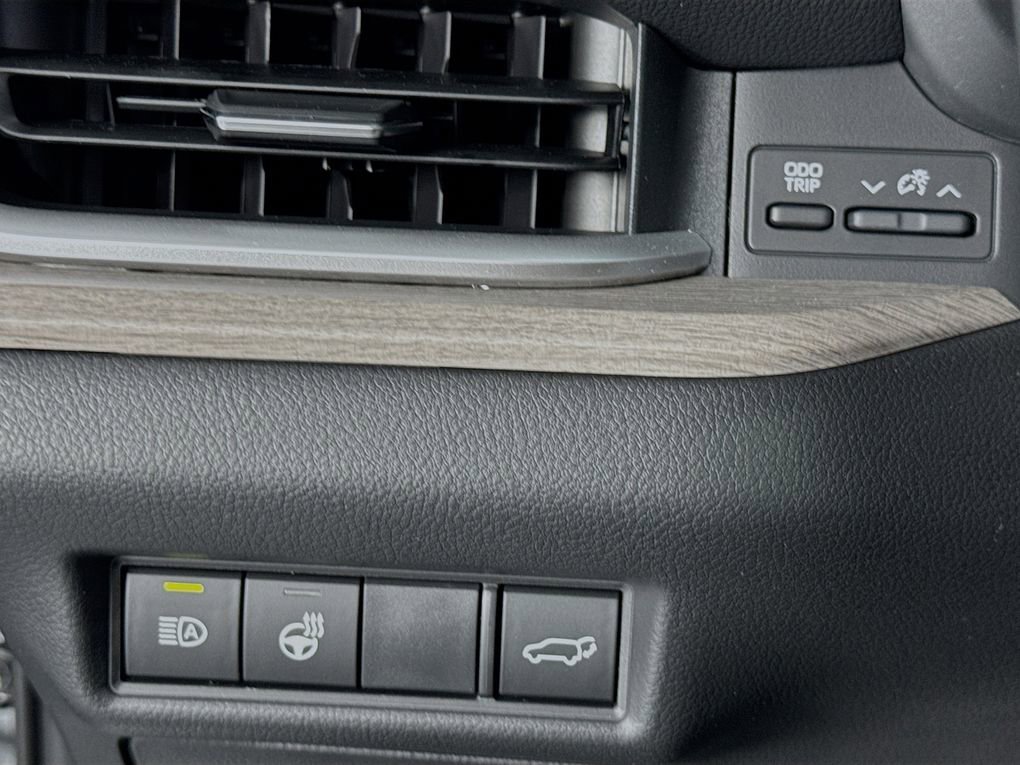 New 2026 Toyota Grand Highlander Limited image 13