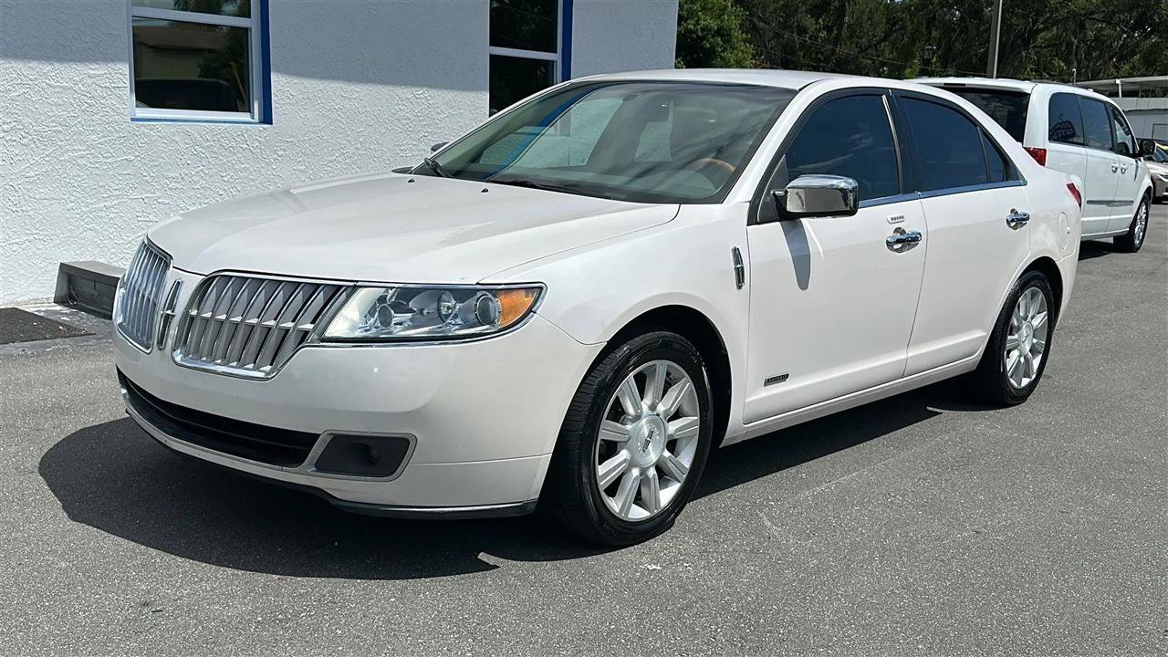 Used 2012 Lincoln MKZ Hybrid FWD image 2