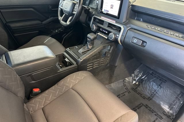 Used 2025 Toyota Tacoma SR RWD image 15