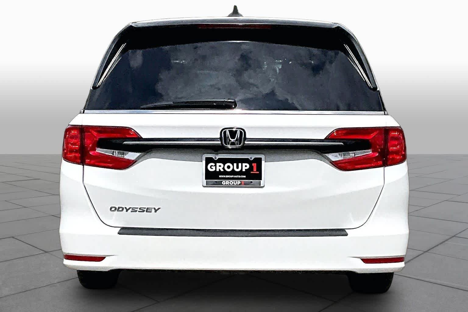 Used 2024 Honda Odyssey EX-L image 4