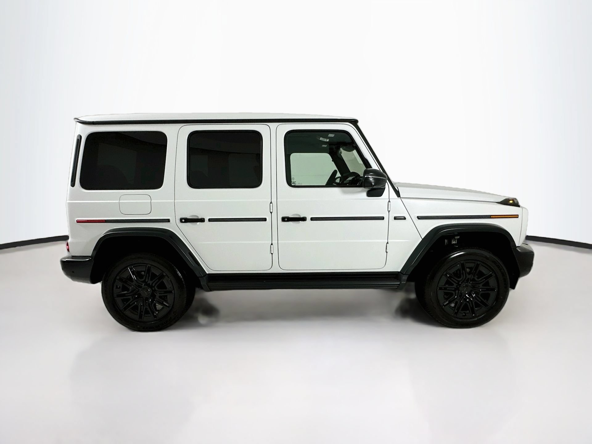 New 2027 Mercedes-Benz G 580 e image 9