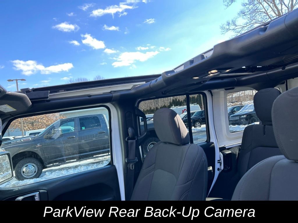 Used 2023 Jeep Wrangler Unlimited w/ Sun & Screen Package image 25
