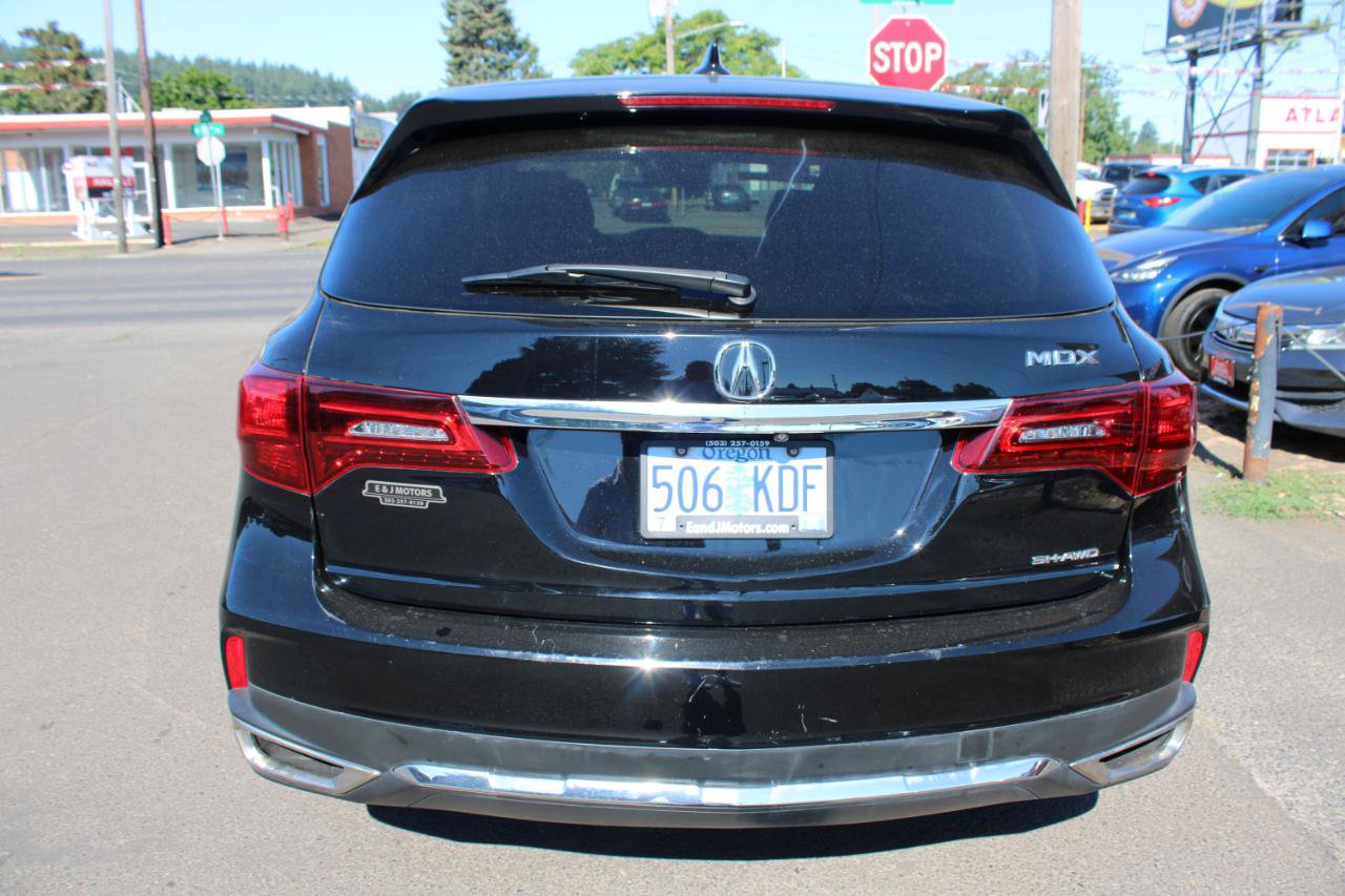 Used 2017 Acura MDX SH-AWD image 5
