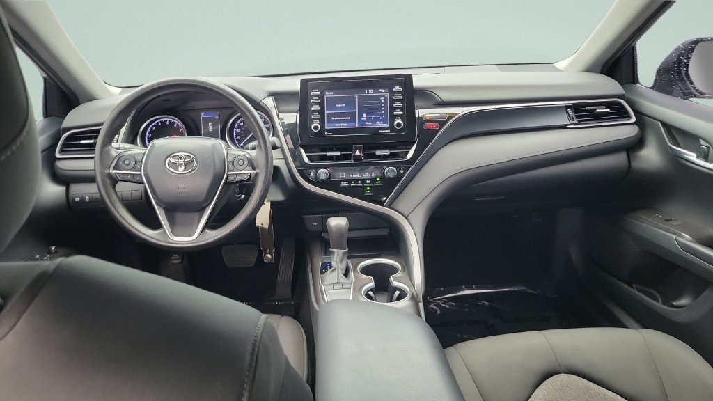 Used 2023 Toyota Camry LE FWD image 10