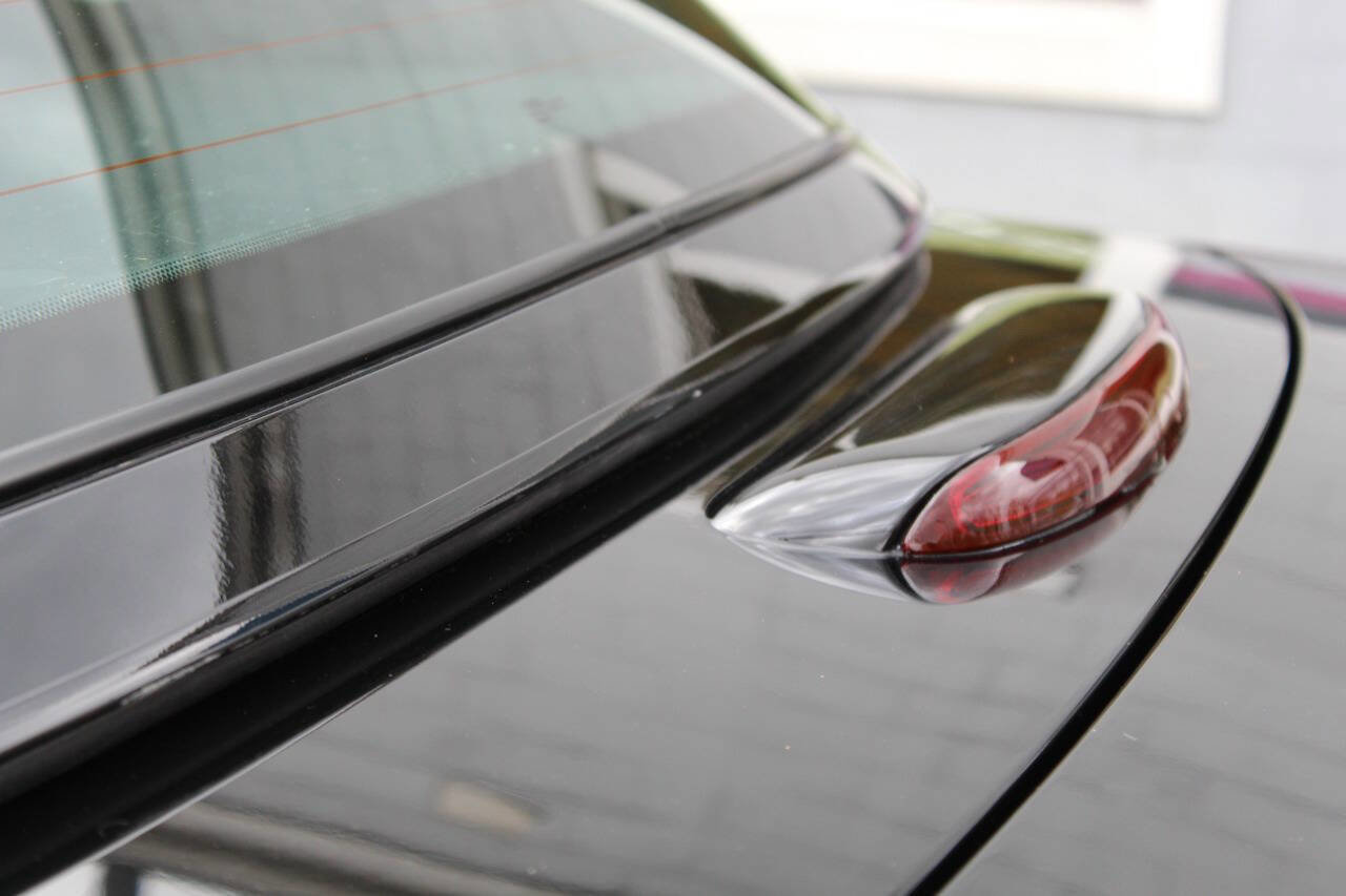 Used 2003 Ford Thunderbird RWD image 26