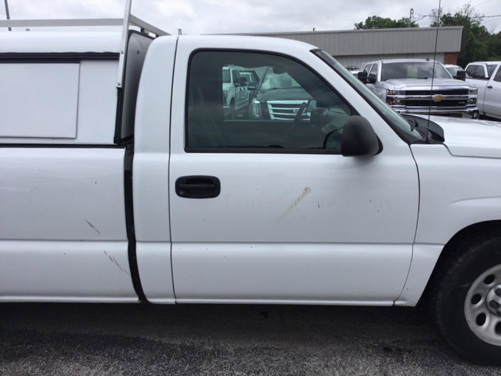 Used 2006 Chevrolet Silverado 1500 W/T RWD image 14