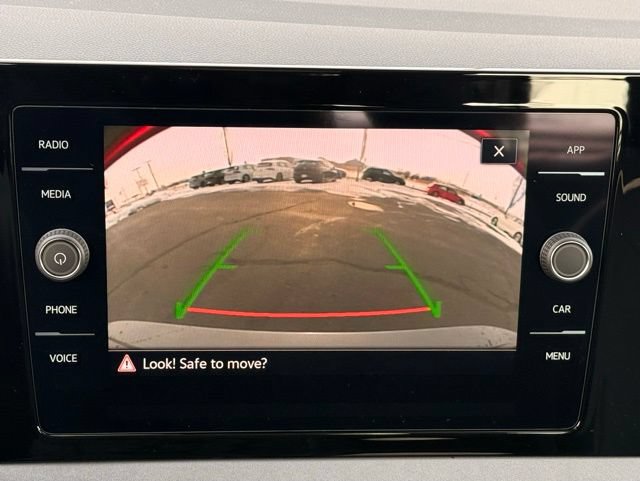 New 2026 Volkswagen Jetta SE FWD image 17