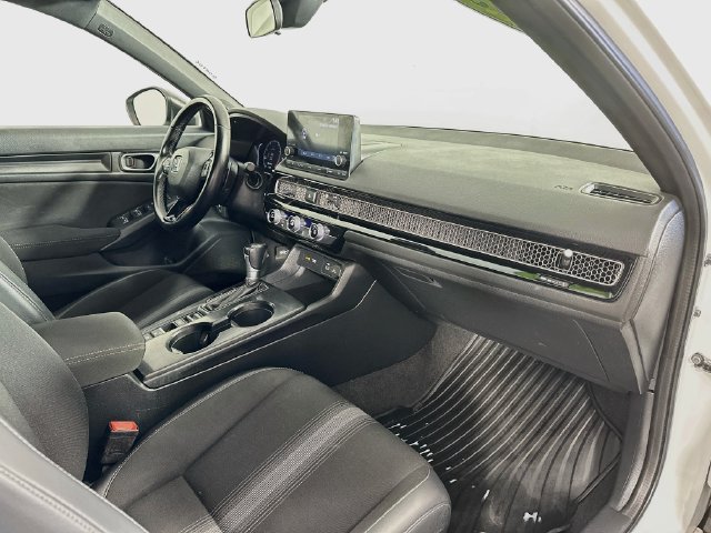 Used 2023 Honda Civic Sport image 28