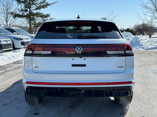 Used 2025 Volkswagen Atlas Cross Sport SEL R-Line image 6