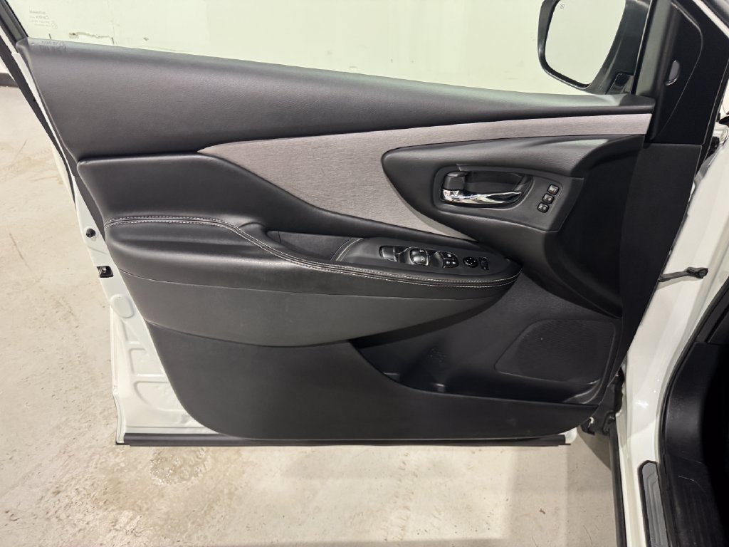 Used 2023 Nissan Murano SL AWD/4WD image 17
