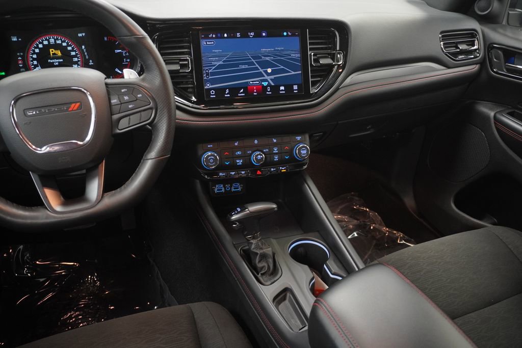Certified 2025 Dodge Durango GT image 24