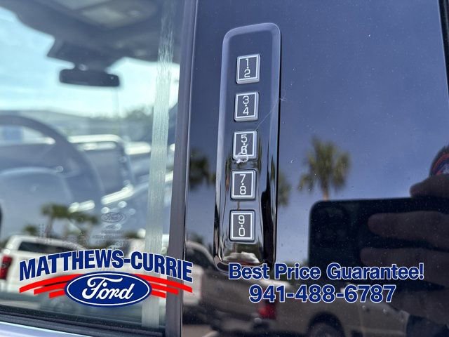 New 2026 Ford F350 Platinum w/ Platinum Plus Package AWD/4WD image 9