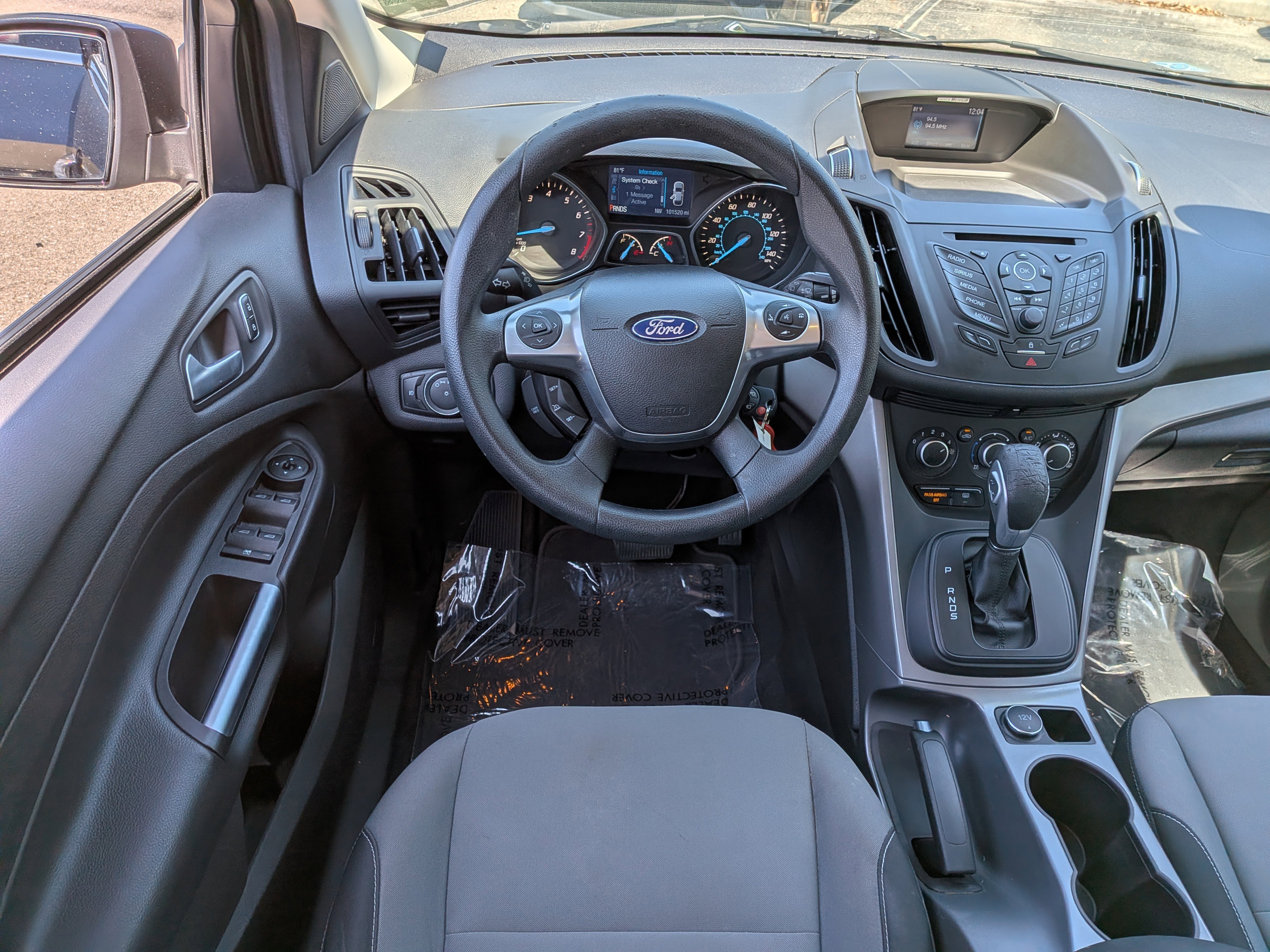 Used 2015 Ford Escape SE image 18