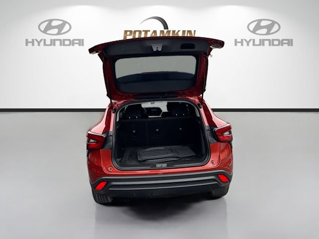 Used 2024 Chevrolet Trax LS FWD image 24