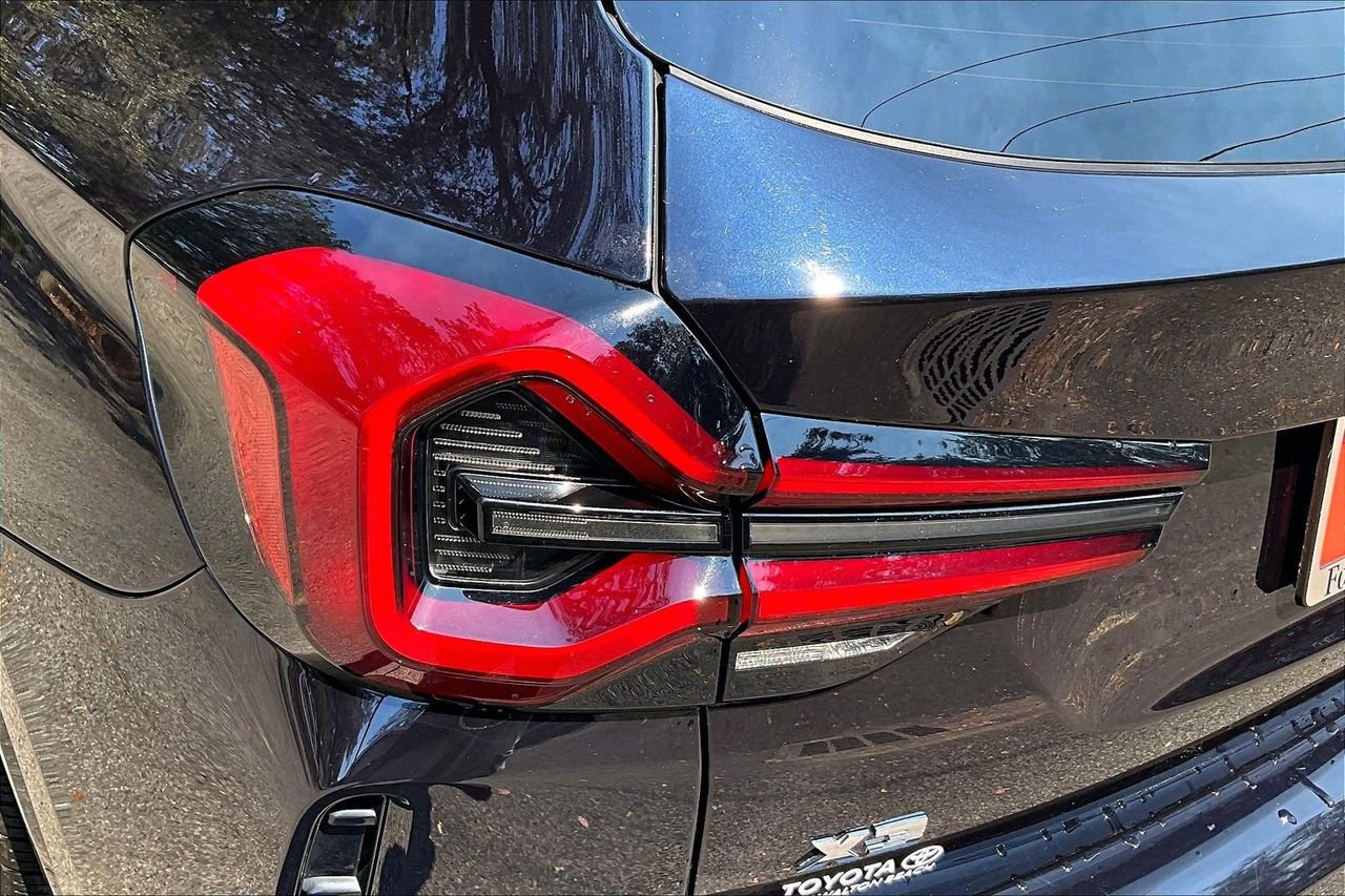 Used 2022 BMW X3 M40i w/ Premium Package image 20