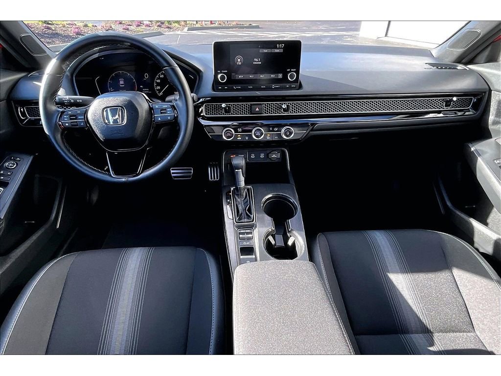 Used 2025 Honda Civic Sport image 15