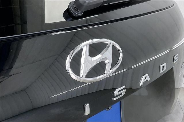 Certified 2025 Hyundai Palisade Limited AWD/4WD image 30