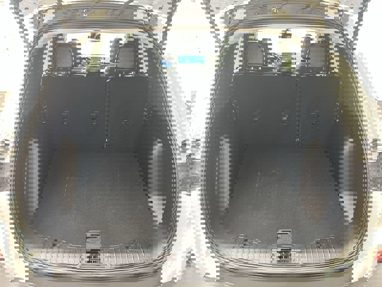 Certified 2024 Ford Escape Platinum w/ Premium Technology Package image 30