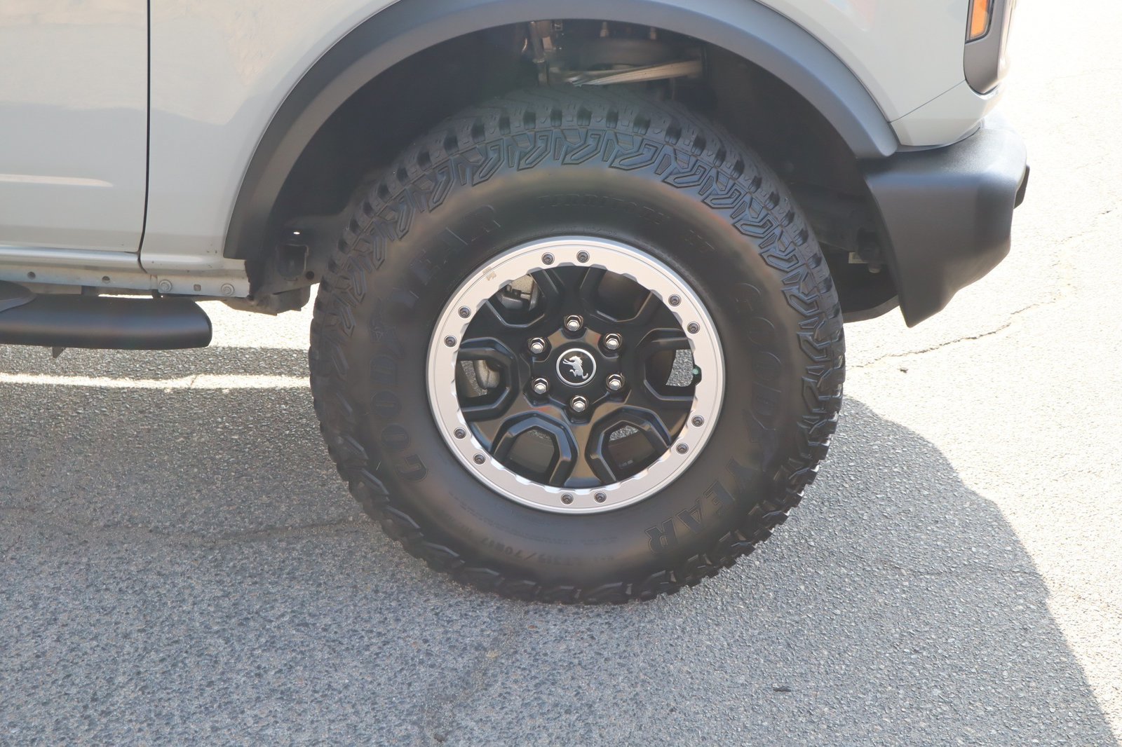 Used 2023 Ford Bronco Big Bend w/ Sasquatch Package AWD/4WD image 10