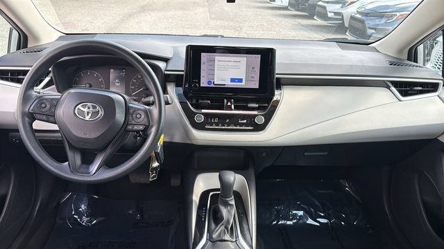 Certified 2025 Toyota Corolla LE FWD image 13