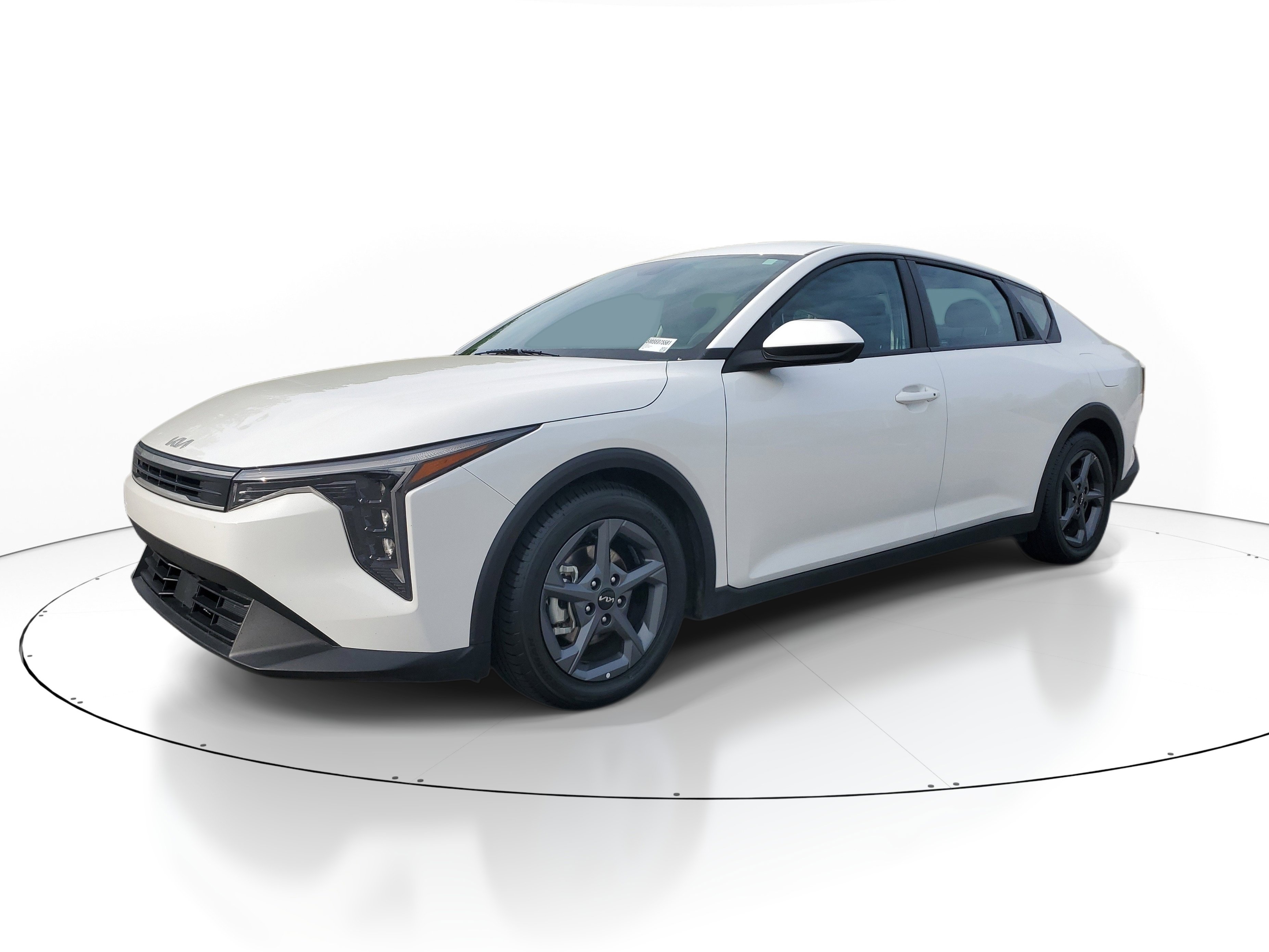 Used 2025 Kia K4 LXS FWD image 3