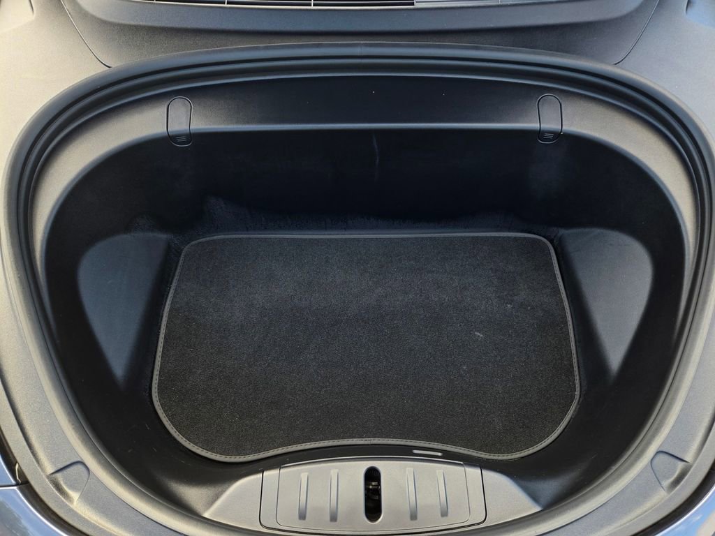 Used 2018 Tesla Model 3 Mid Range image 23