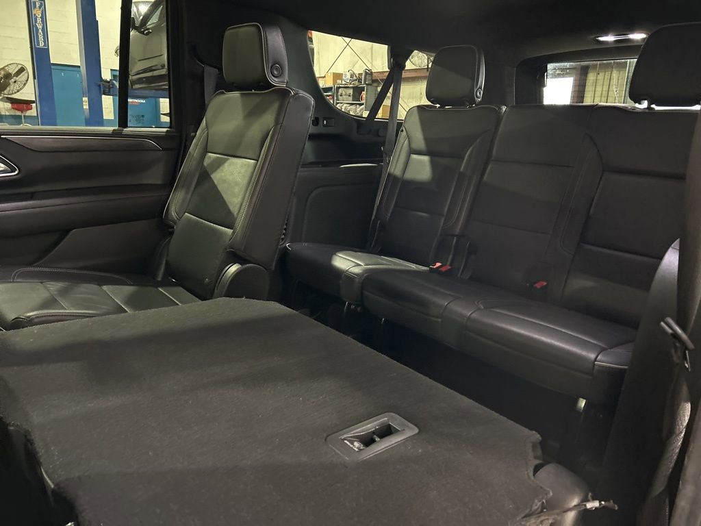 Used 2021 GMC Yukon XL SLT image 39