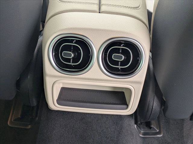 Certified 2025 Mercedes-Benz C 300 Sedan image 18