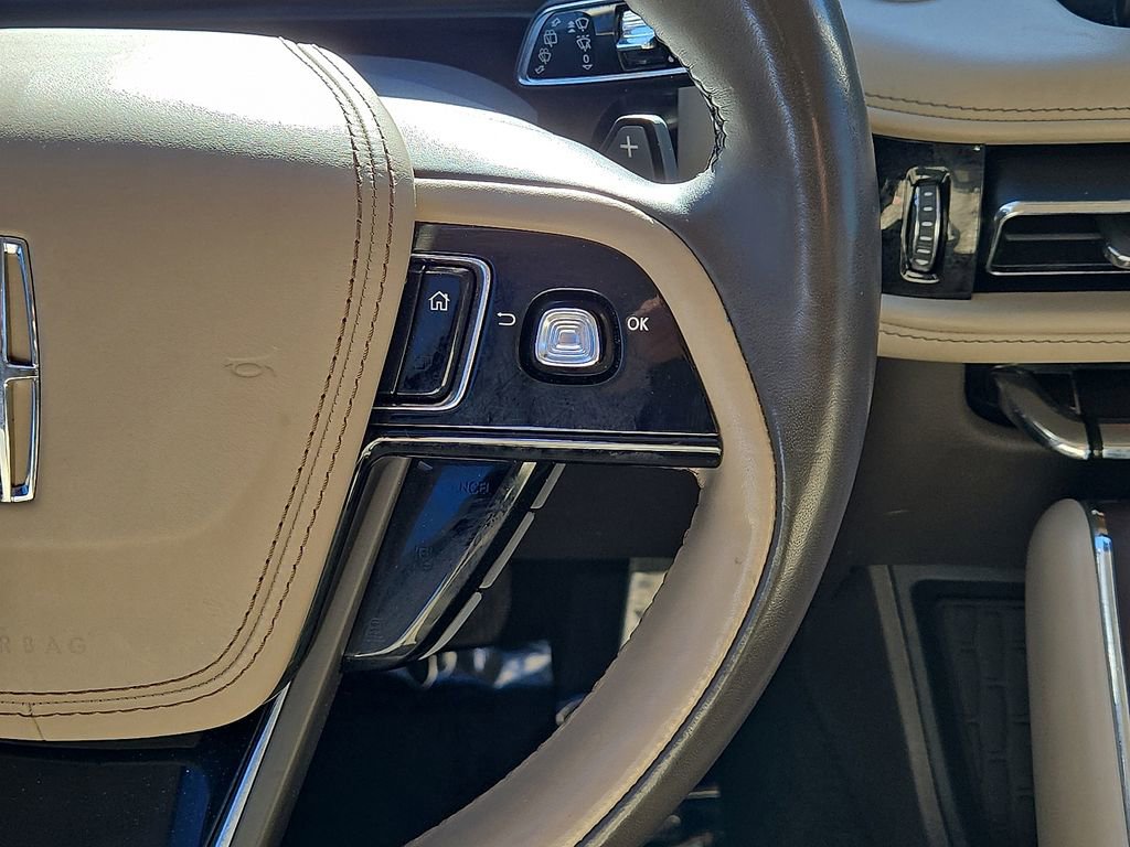 Used 2020 Lincoln Aviator Reserve w/ Equipment Group 202A image 20