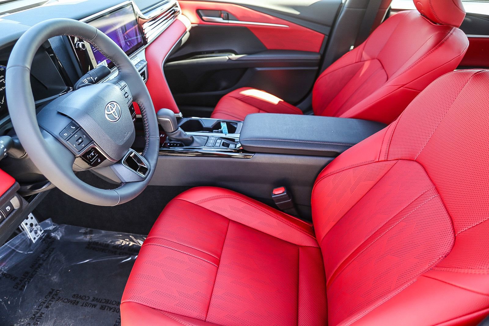 Used 2026 Toyota Camry XSE FWD image 16