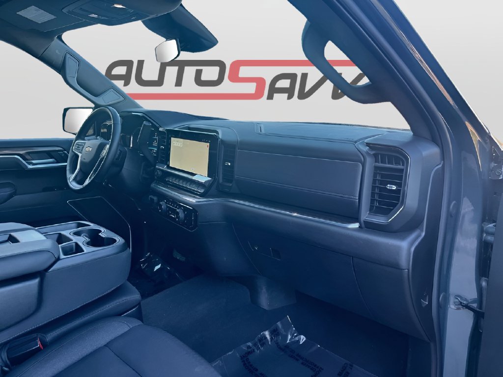 Used 2025 Chevrolet Silverado 1500 LT AWD/4WD image 29