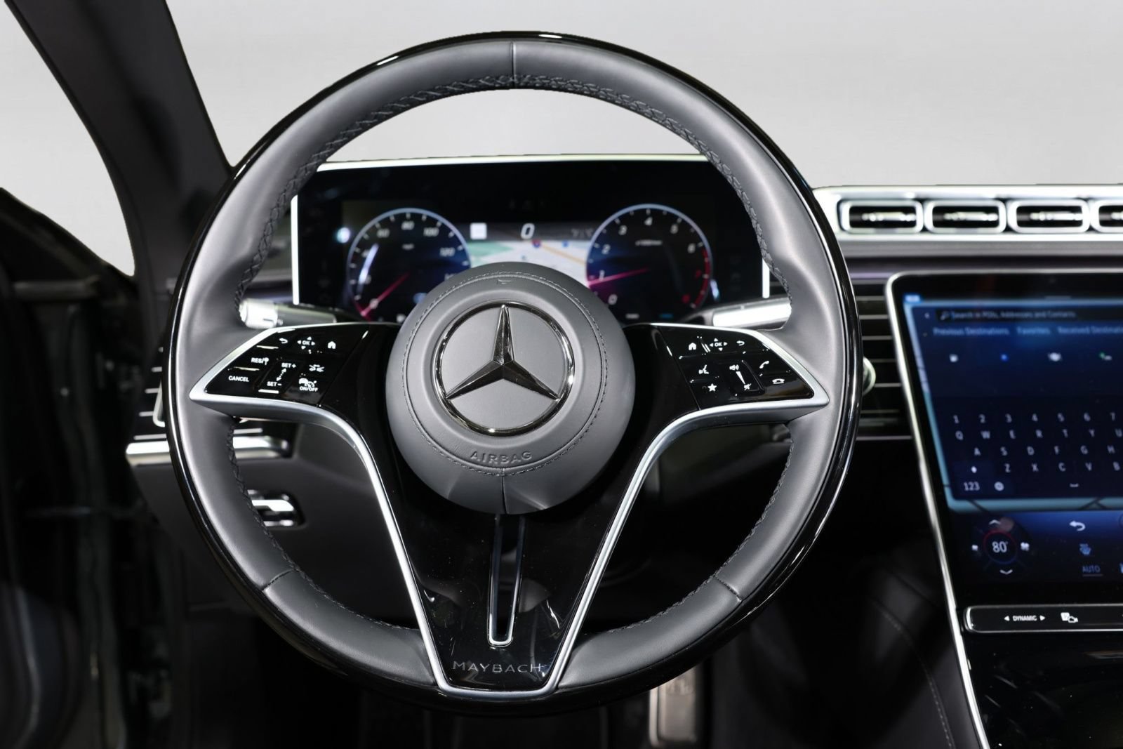 Used 2024 Mercedes-Benz Maybach S 580 4MATIC image 39