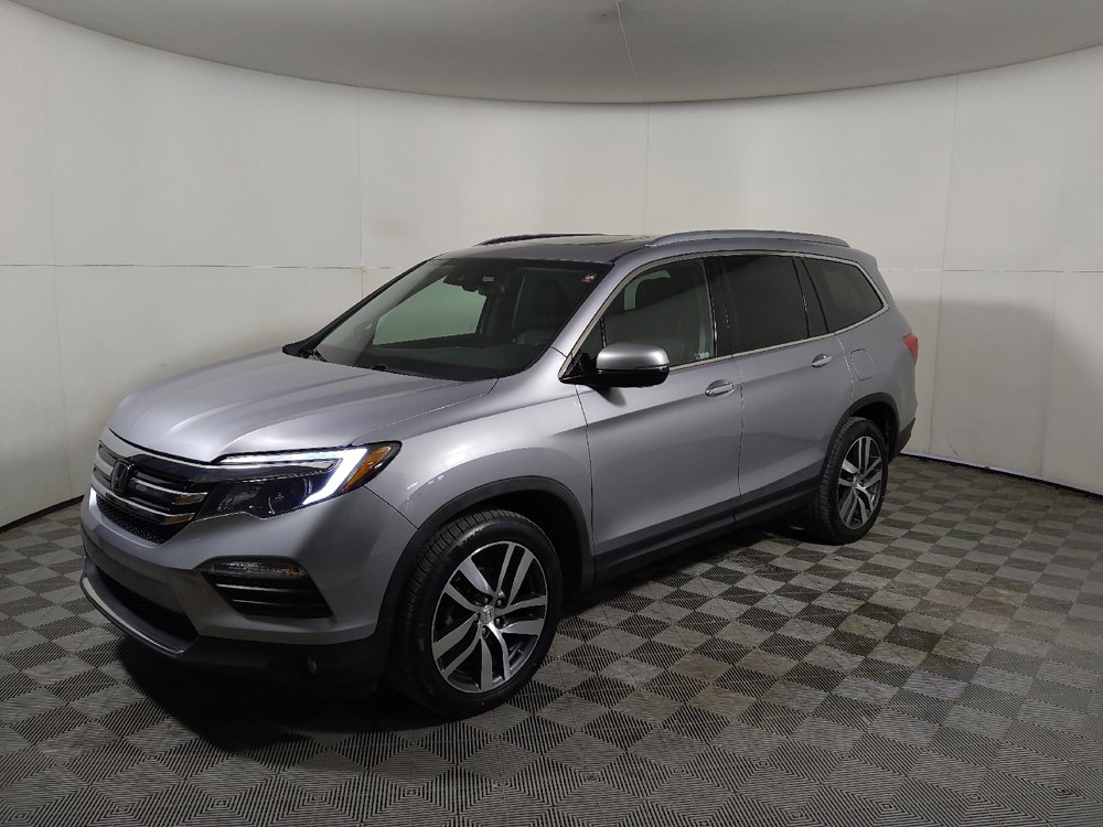 Used 2018 Honda Pilot Elite image 2