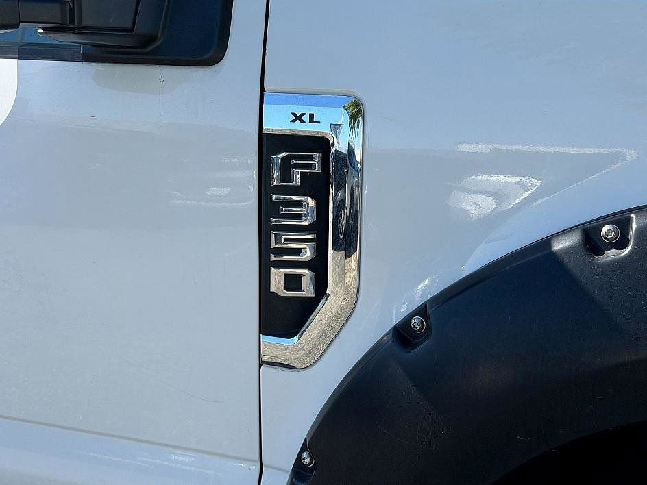 Used 2019 Ford F350 XL w/ XL Value Package image 3