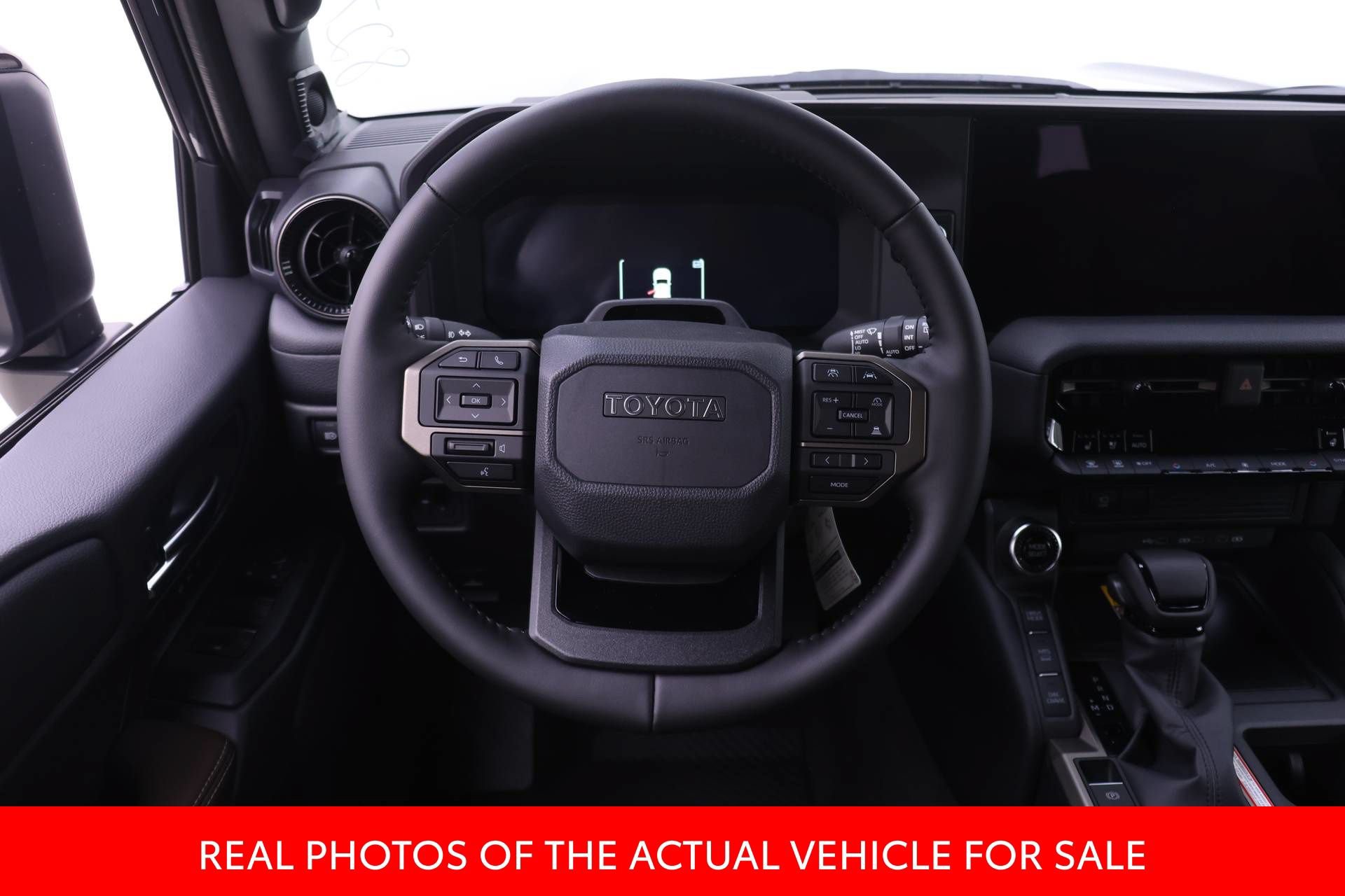 New 2027 Toyota Land Cruiser w/ Premium Package AWD/4WD image 13