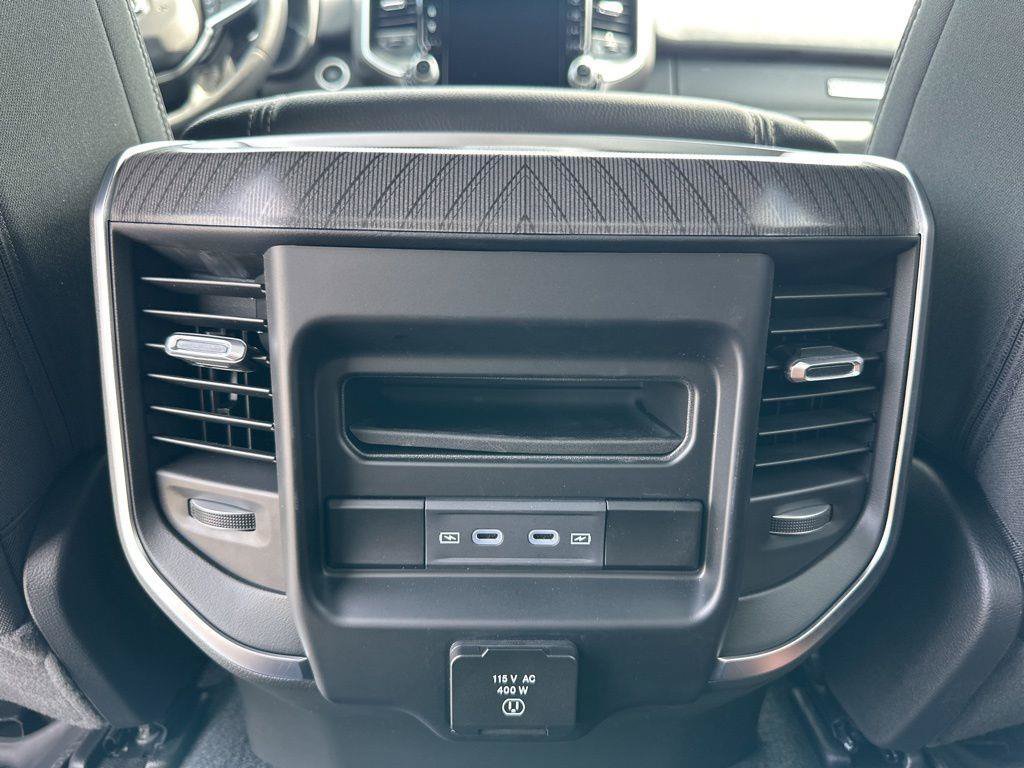 New 2026 RAM 1500 Big Horn AWD/4WD image 18