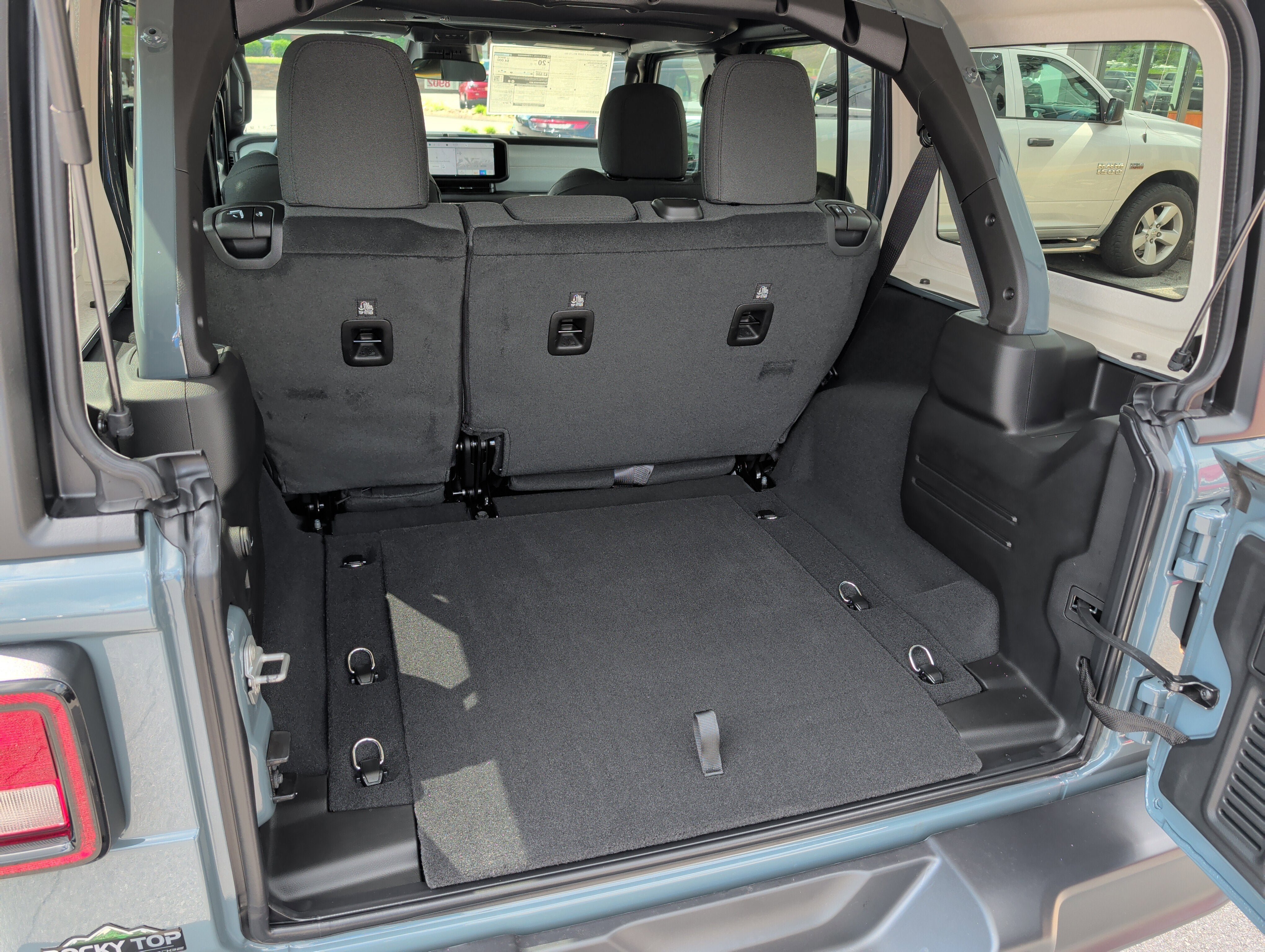 New 2026 Jeep Wrangler Unlimited Sport AWD/4WD image 18