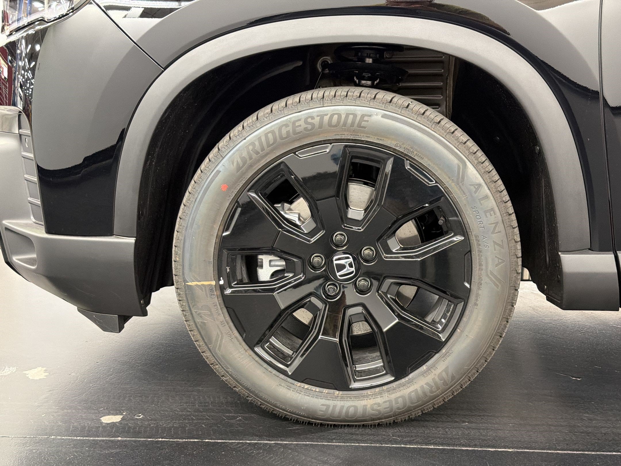 New 2026 Honda Pilot Black Edition image 13