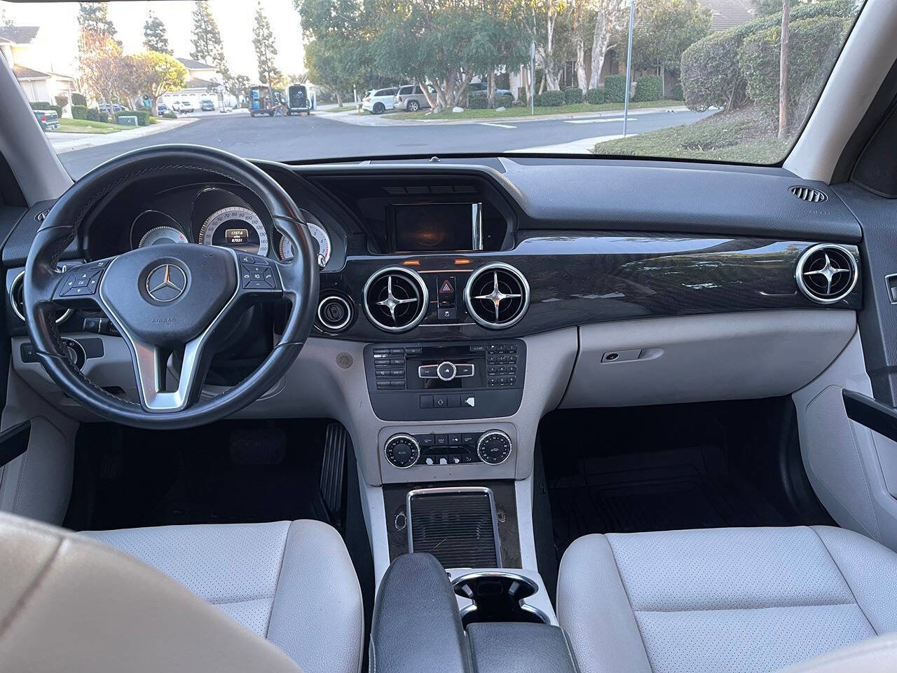 Used 2014 Mercedes-Benz GLK 350 2WD image 8