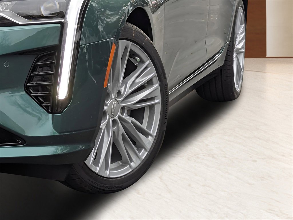 New 2025 Cadillac CT4 Premium Luxury image 2