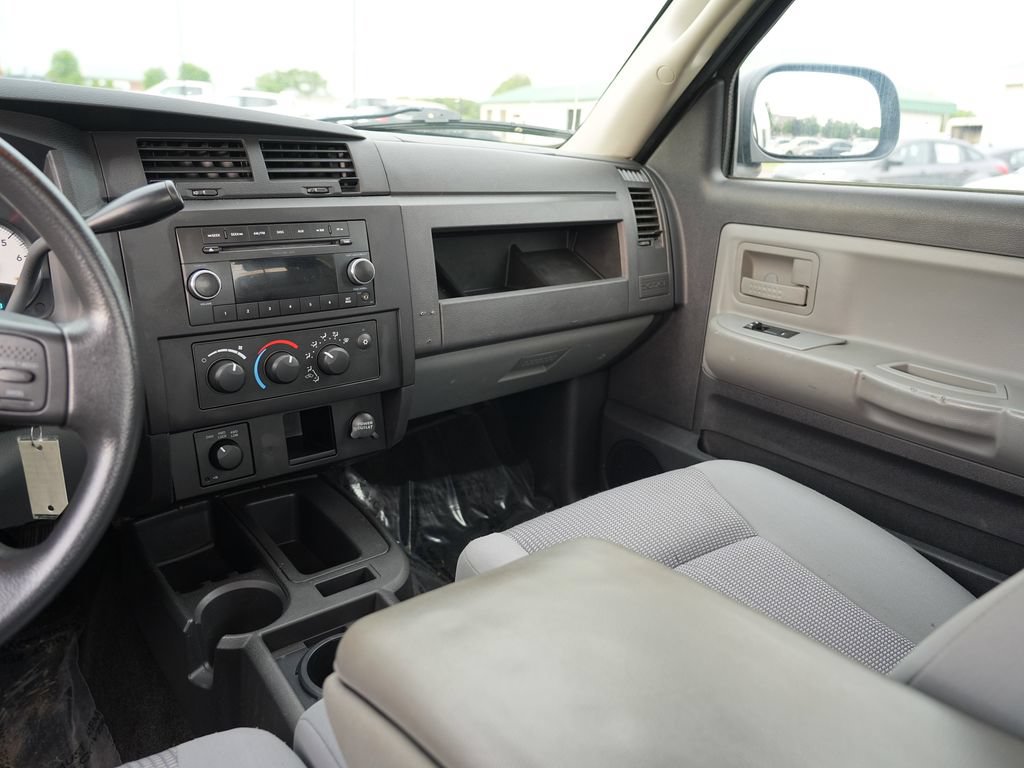Used 2011 Dodge Dakota Big Horn w/ Skid Plate Group AWD/4WD image 19