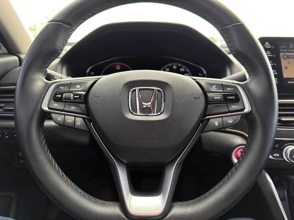 Used 2018 Honda Accord Touring image 18