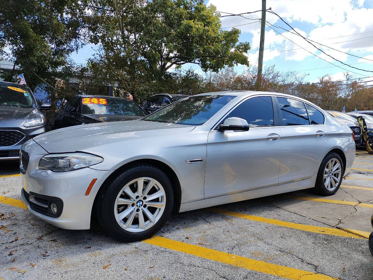 Used 2016 BMW 528i Sedan RWD image 4