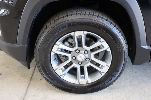 New 2026 GMC Terrain Elevation w/ LPO, Floor Liner Package FWD image 9