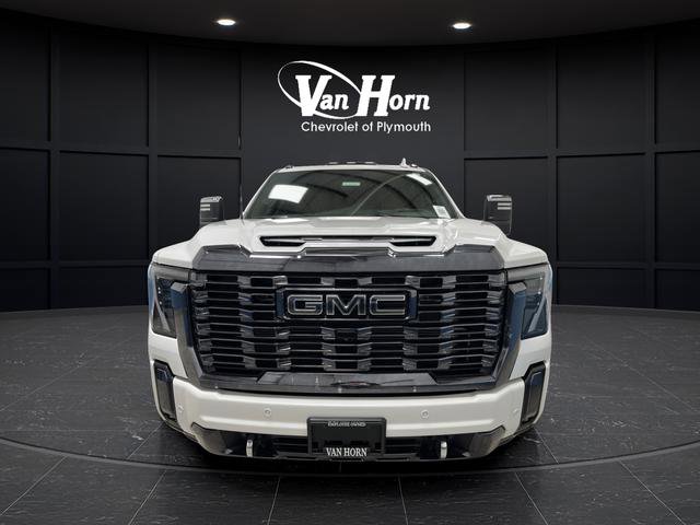 Used 2024 GMC Sierra 2500 Denali Ultimate w/ Snow Plow Prep/Camper Package image 11