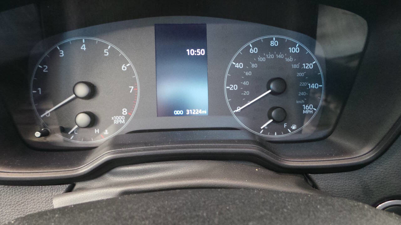 Used 2024 Toyota Corolla SE image 4