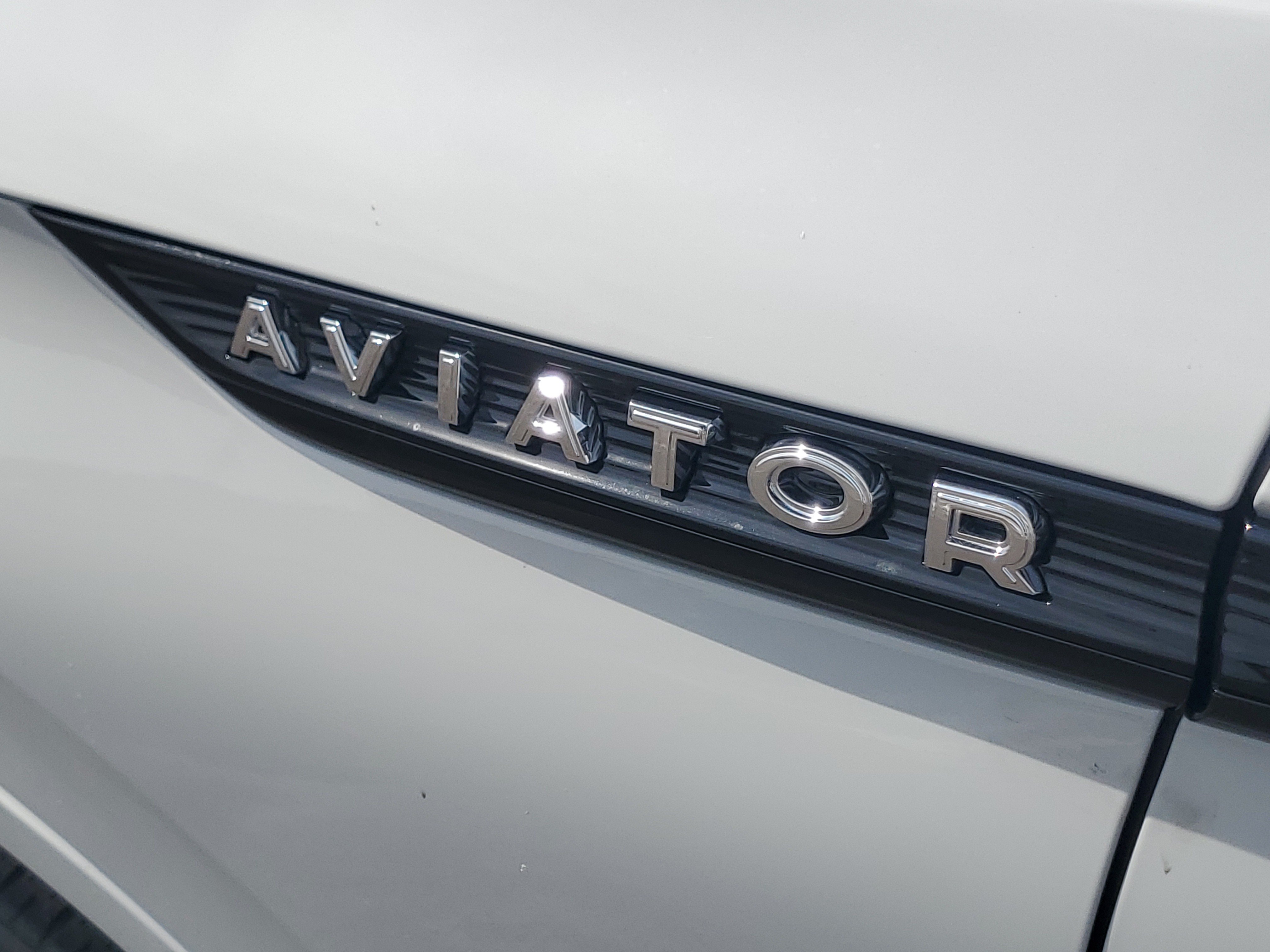 New 2027 Lincoln Aviator Reserve AWD/4WD image 7